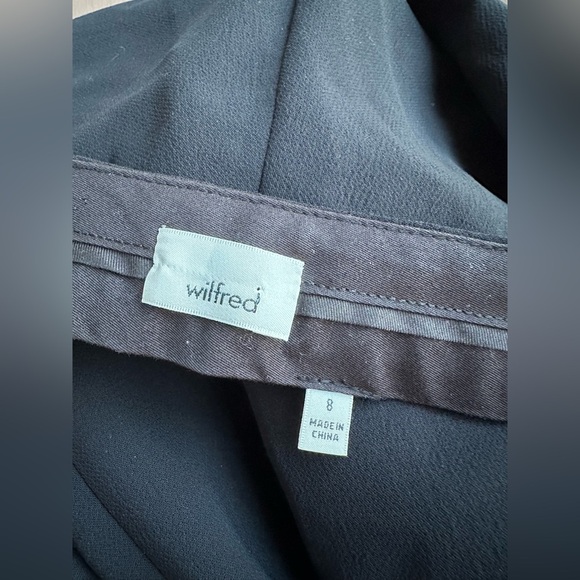 Aritzia Wilfred tapered straight leg dress pants black size 8 style DTR4-6741-37 - Picture 2 of 9